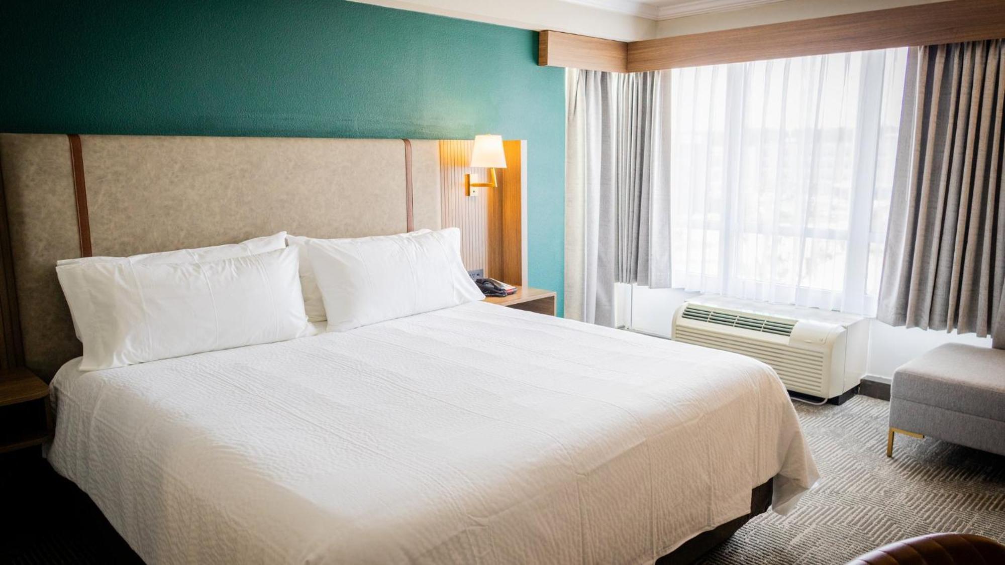 Standard King Room,1742725784:JPEG