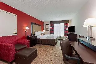 Resort: Wingate By Wyndham Macon I-75
